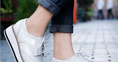 dress shoes that feel like sneakers